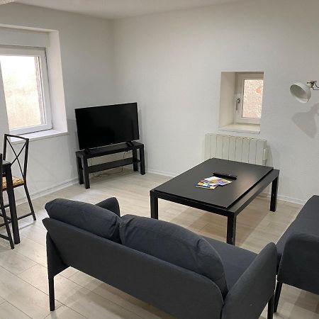 Appartement 2Eme Etage 42M2 Hyper Centre Ville / Parking Gratuit ريوم المظهر الخارجي الصورة