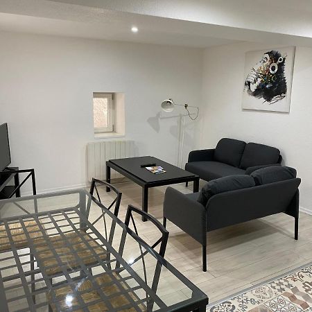 Appartement 2Eme Etage 42M2 Hyper Centre Ville / Parking Gratuit ريوم المظهر الخارجي الصورة