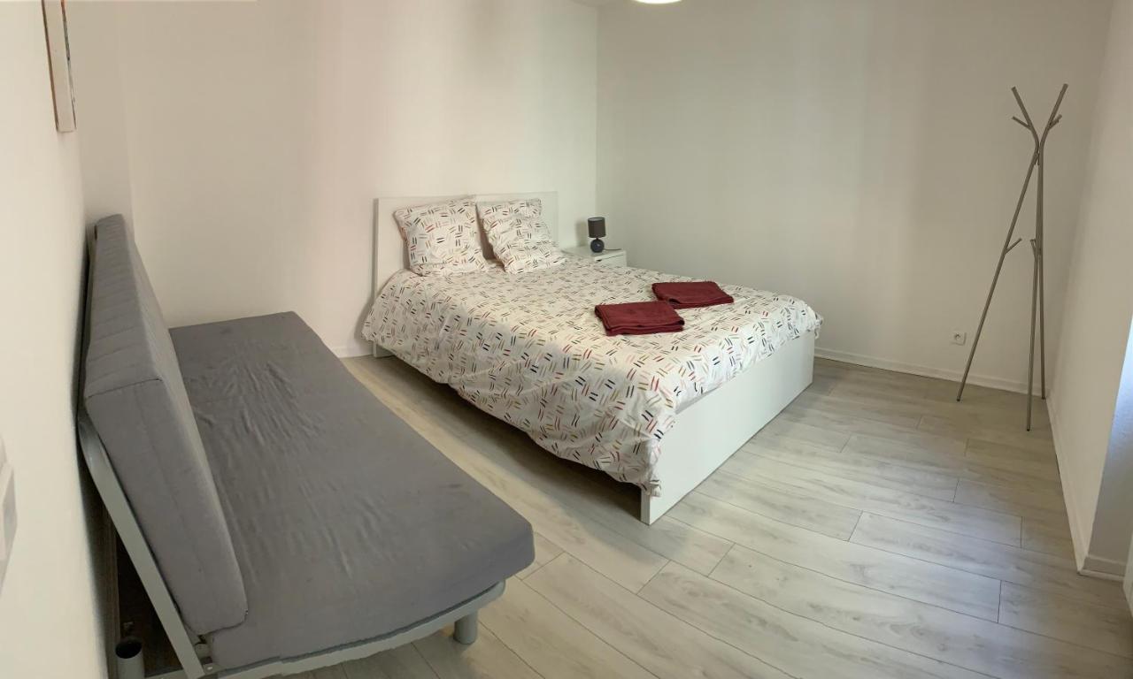 Appartement 2Eme Etage 42M2 Hyper Centre Ville / Parking Gratuit ريوم المظهر الخارجي الصورة