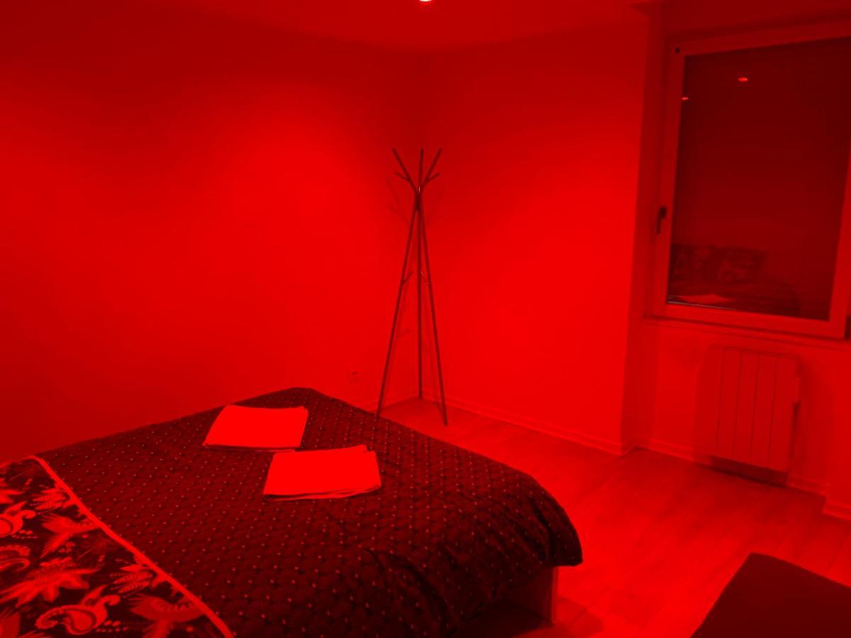 Appartement 2Eme Etage 42M2 Hyper Centre Ville / Parking Gratuit ريوم المظهر الخارجي الصورة